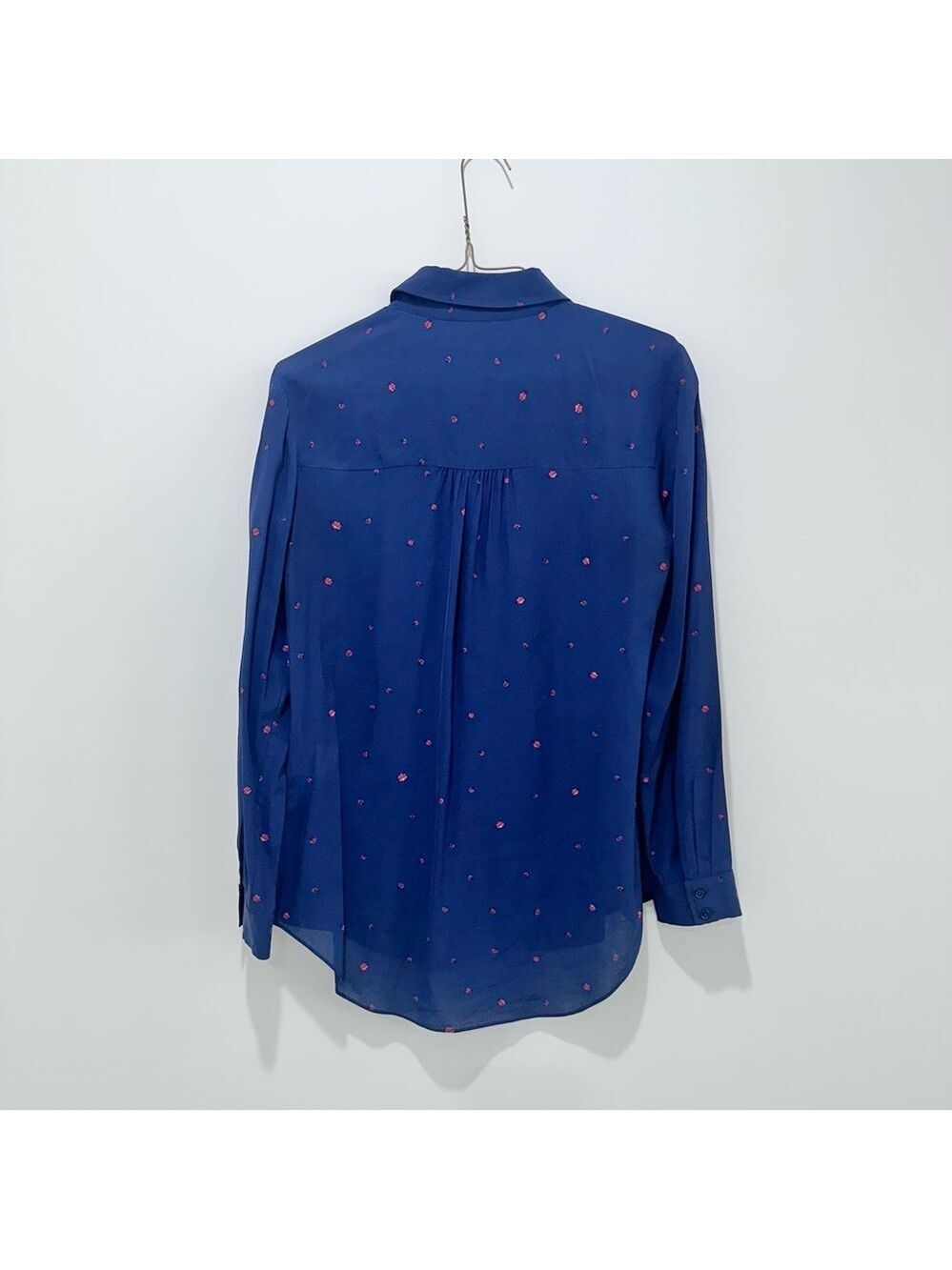 Joie Brenta navy blue lady bugs viscose button down shirt XS - Picture 6 of 8